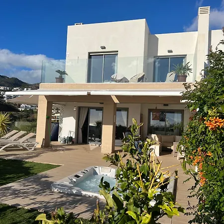 Casa Carolina - That One In Higueron With Jacuzzi, Pool And Views Holiday home Mijas
